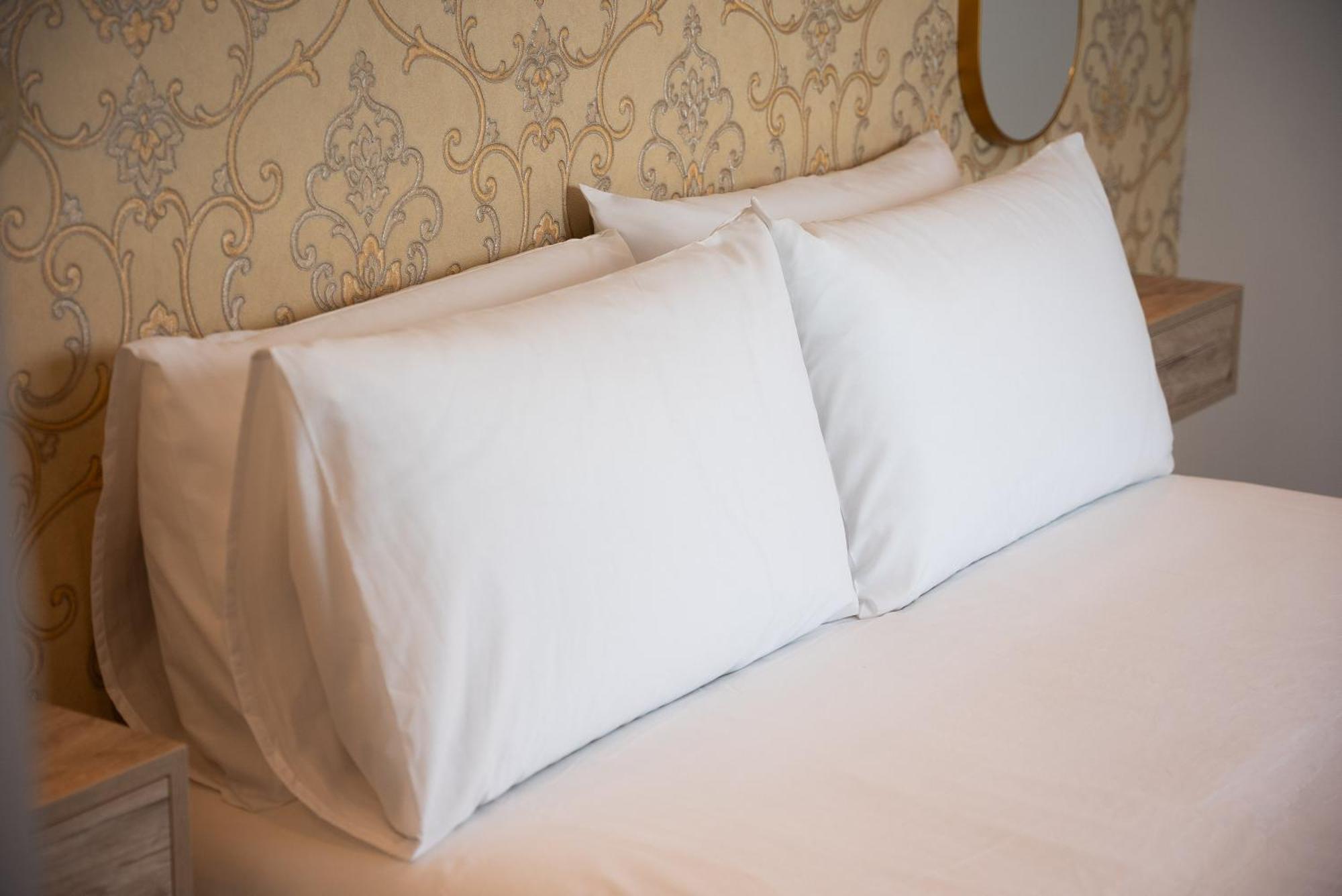 The Orange House Boutique Hotel And Upstairs Rooftop Bar Center Of La Cala De Mijas 100M From The Beach Экстерьер фото