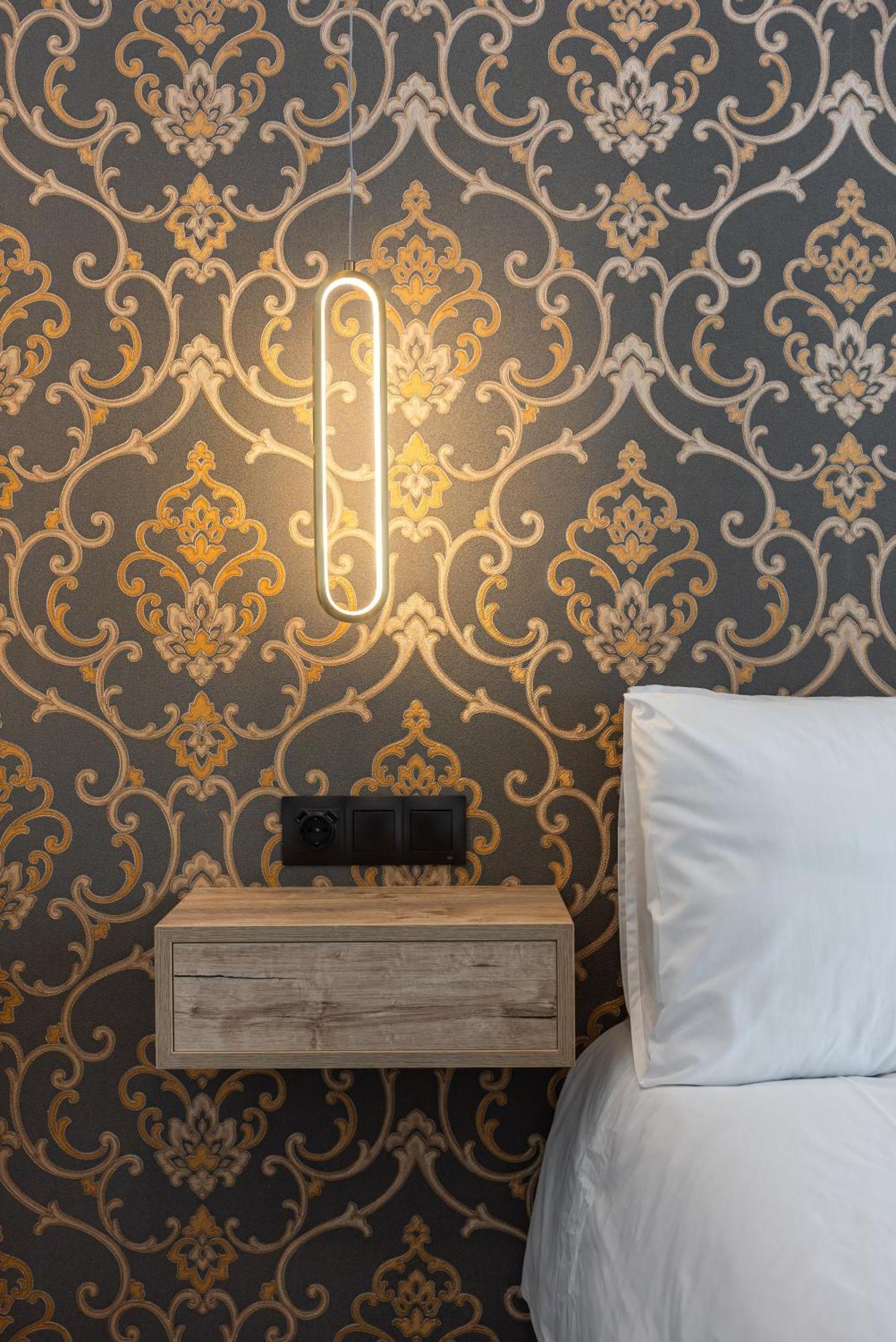 The Orange House Boutique Hotel And Upstairs Rooftop Bar Center Of La Cala De Mijas 100M From The Beach Экстерьер фото